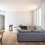 Luminosa Vittoria By Interhome Daire Roma