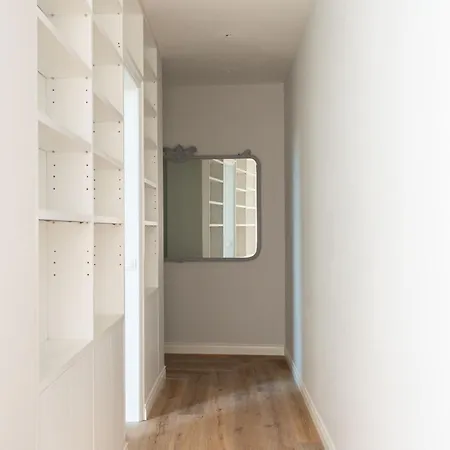 Luminosa Vittoria By Interhome * רומא
