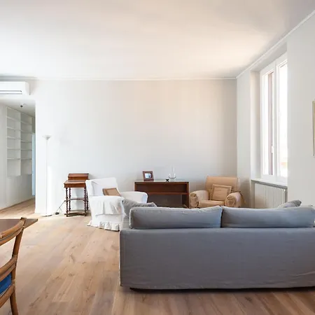 Luminosa Vittoria By Interhome דירה רומא